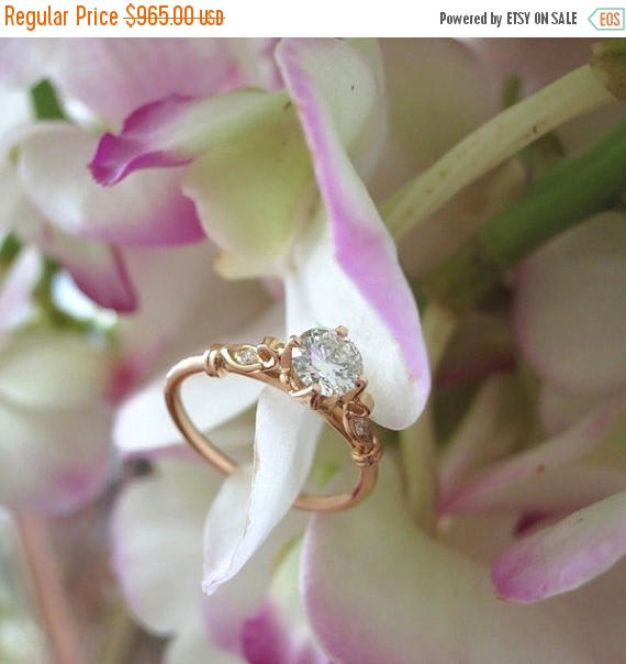 زفاف - HOLIDAY SALE Engagement Ring and Wedding Band, Handforged Copyrighted Lotus Design in 18k Rose Gold -- Made to Order (Price will Vary)