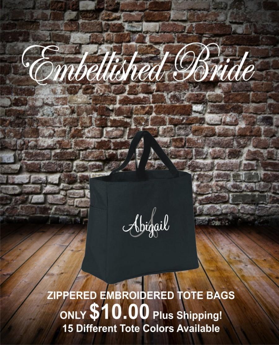 Hochzeit - 8 Personalized ZIPPERED Embroidered Tote Bags Bridal Party Bridesmaid Gift