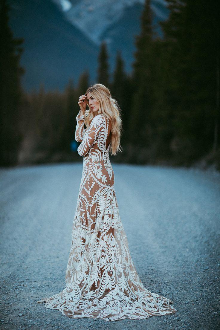 Wedding - Elopement Inspiration With A Show-Stopping Boho Lace Gown