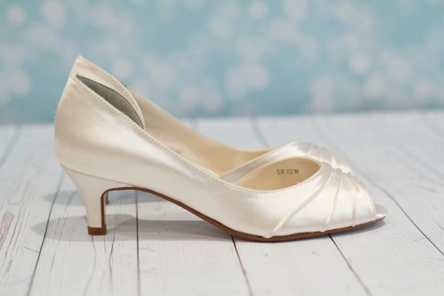 Свадьба - Wedding Shoes - Heel  1 3/4 Inch - Peep Toe Shoes - Choose From Over 200 Colors - Choose Heel Height - Parisxox - Short Heel Wedding Shoes