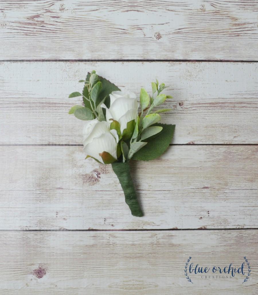 Свадьба - Boho Boutonniere, White Boutonniere, Groom Boutonniere, Silk Boutonniere, Boutonniere, Bout, Button Hole, Rose Boutonniere, Wedding, Rustic