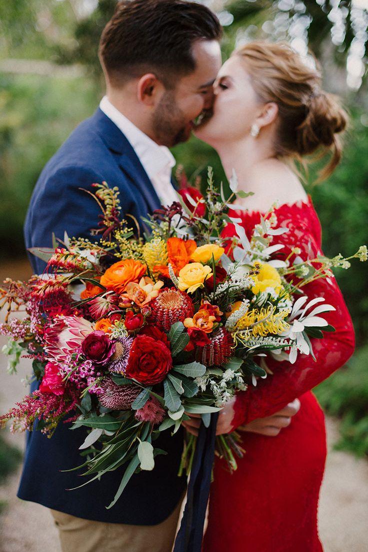 Mariage - A Colourful Outdoor Garden Wedding