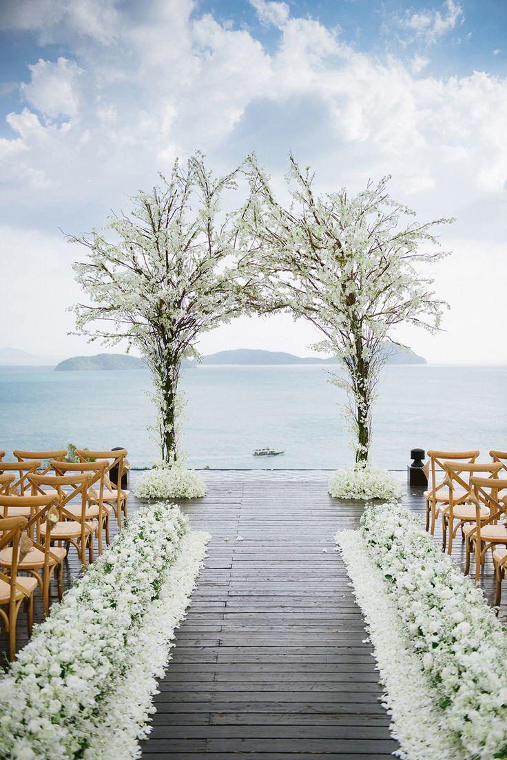 Hochzeit - White And Blush Wedding At Sri Panwa, Phuket: Jeremy And Bibi