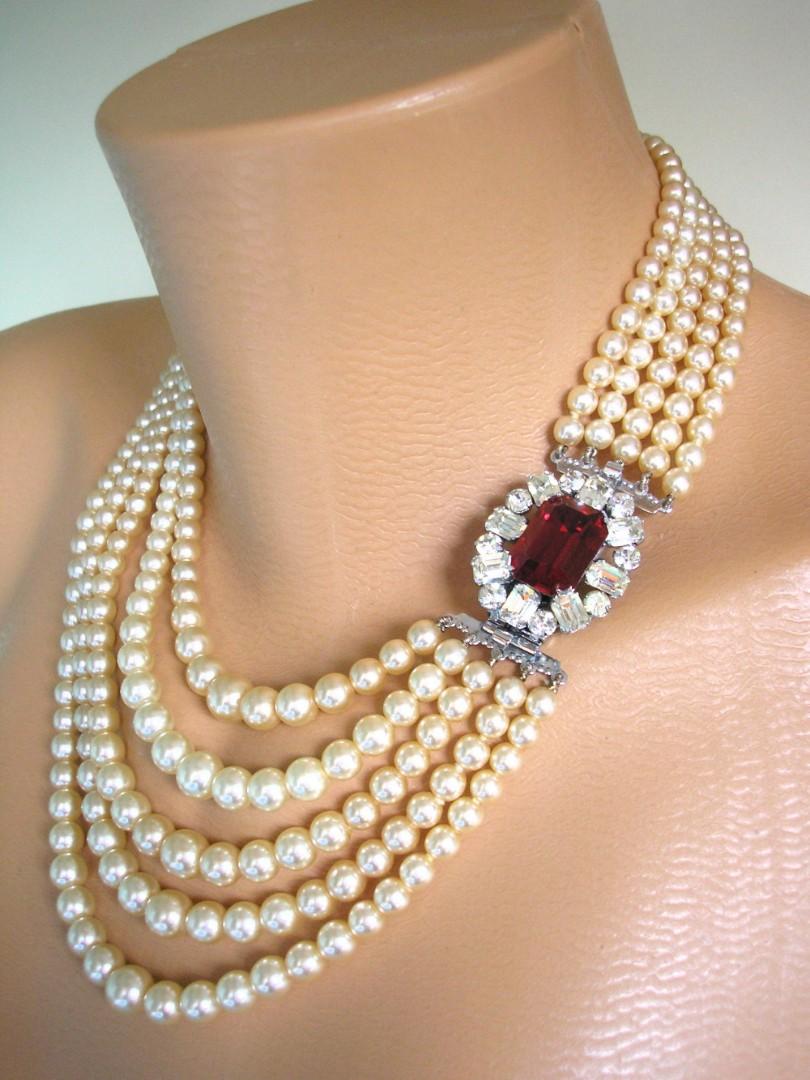 Wedding - Vintage Pompadour Pearl Necklace