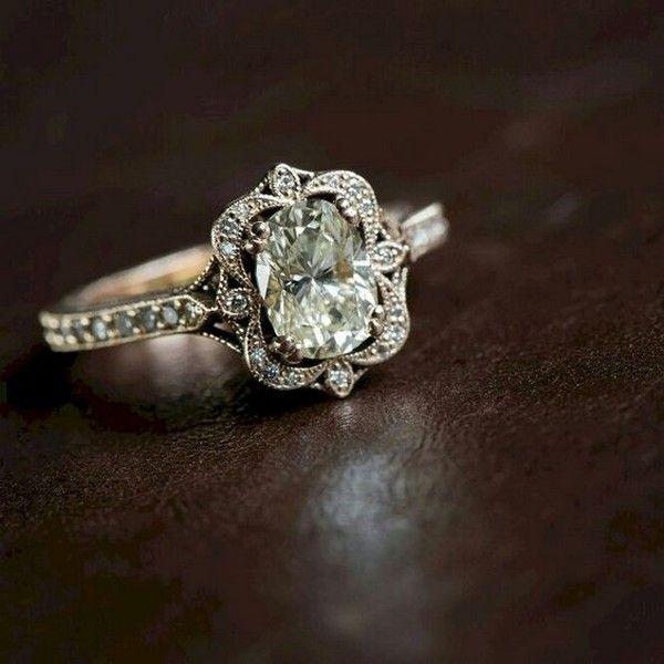 Hochzeit - 18 Brilliant Vintage Wedding Engagement Rings - Page 3 Of 3