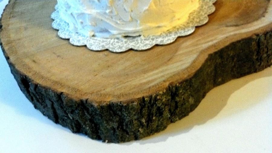 زفاف - Rustic Wood Cake Stand- Personalization- Tree Slice- Wood Slab