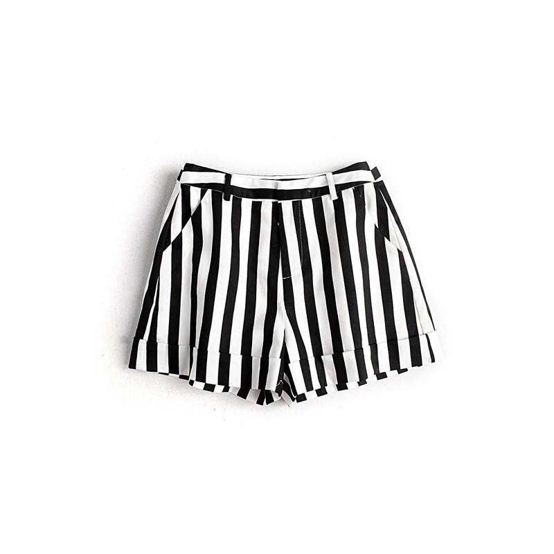 Hochzeit - Must-have Solid Color Stripped Summer Frilled Short - Lafannie Fashion Shop