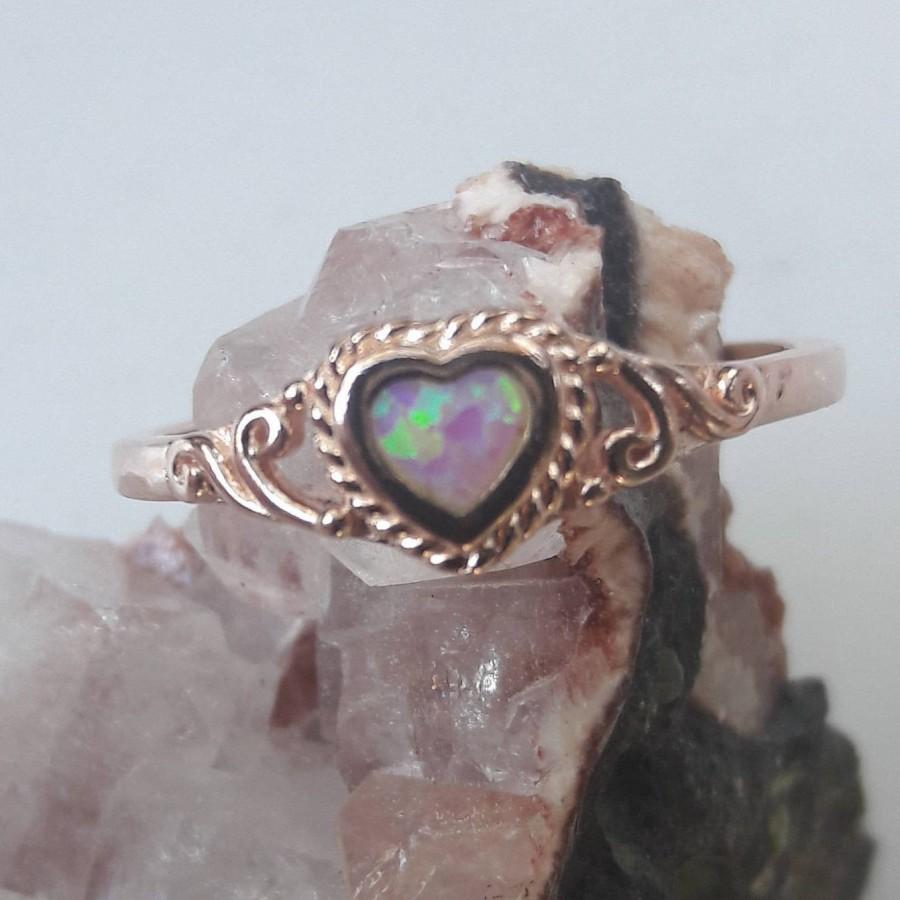 Mariage - Rose Gold Opal Heart Ring FAST Shipping FREE Gift Box Alternative Bride Opal Engagement Ring Promise Ring Friendship Anniversary Jewelry