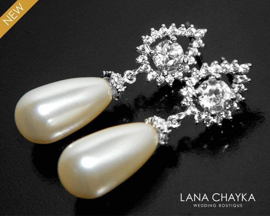 Mariage - Ivory Pearl Bridal Earrings Swarovski Teardrop Pearl CZ Earrings Wedding Pearl Earrings Bridal Dangle Pearl Earring Bridesmaid Pearl Jewelry - $32.50 USD