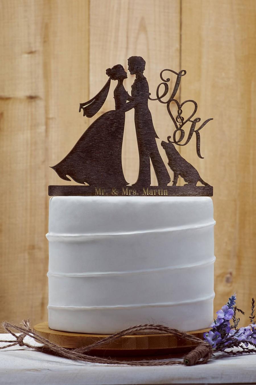Hochzeit - Customized Wedding Cake Topper With Dog, Personalized Cake Topper for Wedding, Custom Personalized Wedding Cake Topper, Couple Cake Topper16