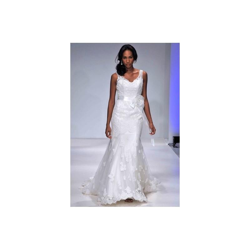 زفاف - Alfred Angelo FW12 Dress 30 - Full Length White Fall 2012 Fit and Flare Alfred Angelo V-Neck - Rolierosie One Wedding Store