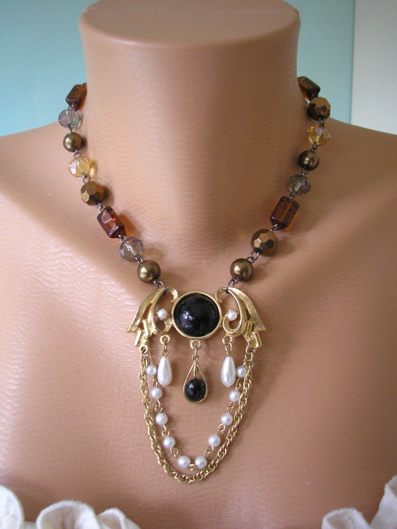 Mariage - Fall Bridal Necklace