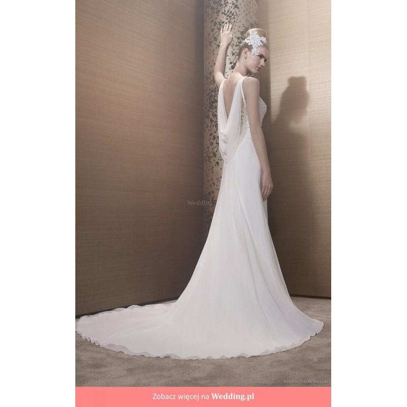 Mariage - Pronuptia Paris - Isaure 2013 Long V-neck Straight Sleeveless Long - Formal Bridesmaid Dresses 2017