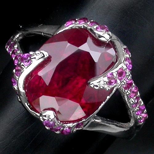 Wedding - Vintage Natural 7CT Oval Cut Blood Red Ruby With Red Ruby Accents