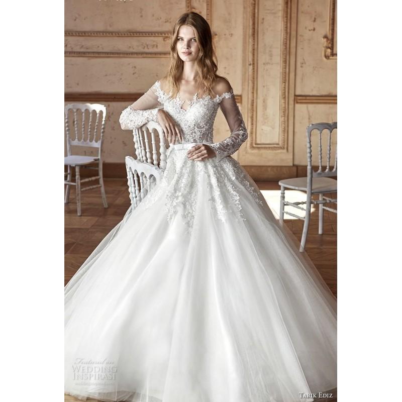 زفاف - Tarik Ediz 2017 G2059 Illusion Ball Gown Ivory Court Train Sweet Long Sleeves Appliques Tulle Wedding Gown - Stunning Cheap Wedding Dresses