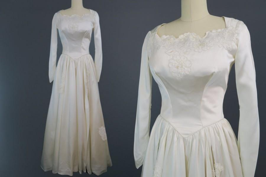 Wedding - 1940s Bustled Satin Wedding Dress