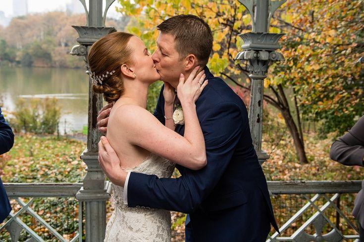Свадьба - Becky And Scott’s Fall Wedding In The Ladies’ Pavilion