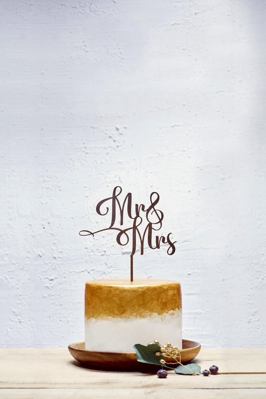 Mariage - Customized Wedding Cake Topper, Personalized Cake Topper for Wedding, Custom Personalized Wedding Cake Topper, Mr and Mrs Cake Topper #33