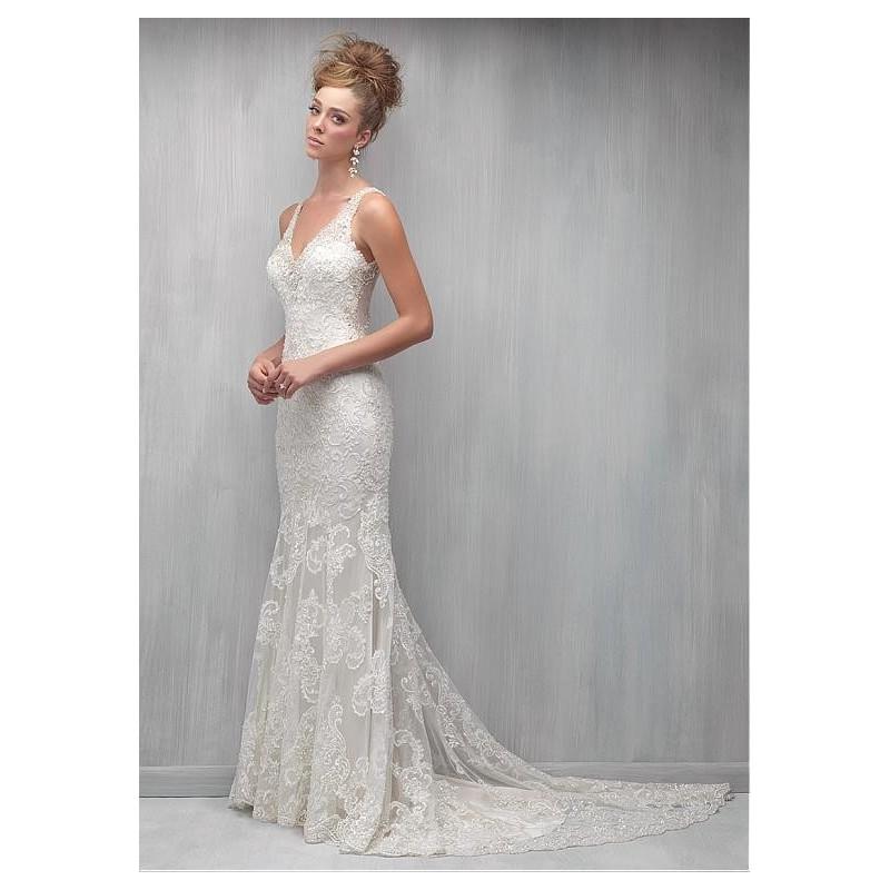 Свадьба - Fantastic Tulle V-neck Neckline Mermaid Wedding Dresses With Lace Appliques - overpinks.com