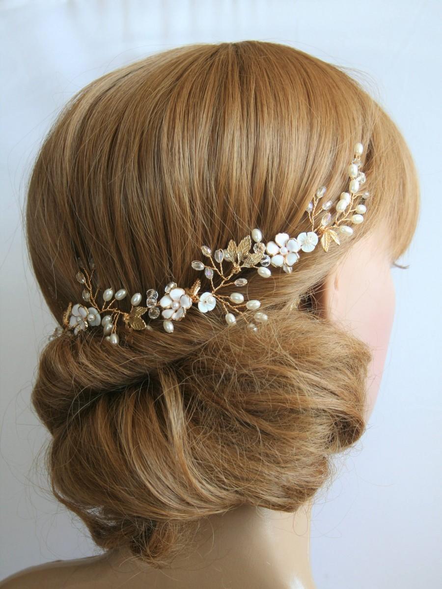 Hochzeit - Gold Bridal headpiece Gold Wedding headpiece Gold bridal vine Wedding Hair crown Bridal Hair vine Bridal Pearl vine Bridal accessories - $69.99 USD