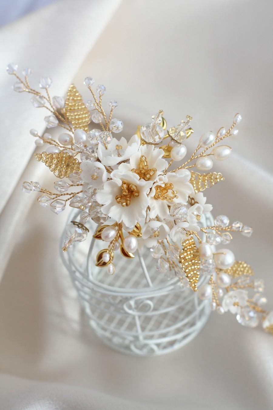 Свадьба - Gold Bridal headpiece Flower Wedding hair comb Flower Bridal hair comb Wedding hair accessories Bridal flower comb, Bridal hair accessories - $85.00 USD