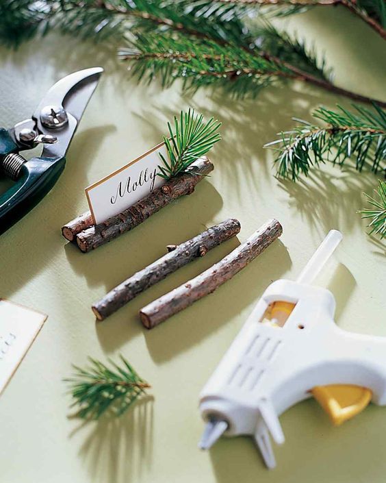 Wedding - 10 DIY Escort Cards For Your Holiday Events