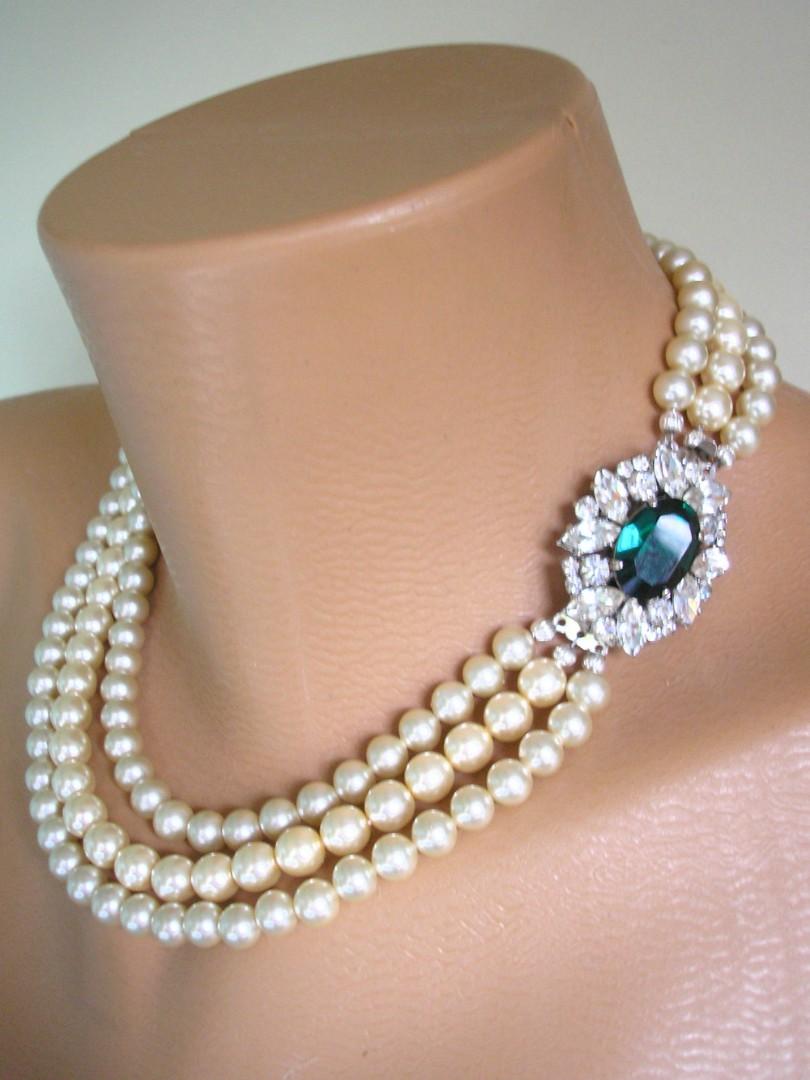 Wedding - Pearl And Emerald Rhinestone Necklace