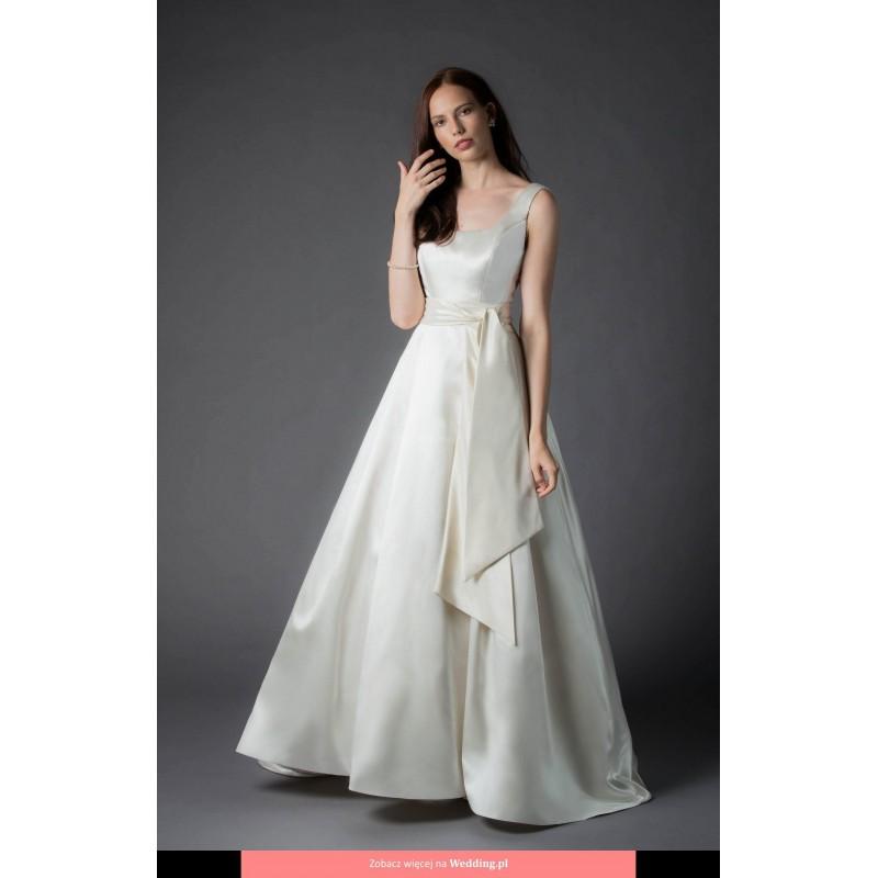 Wedding - MiaMia - Layla Debutant Floor Length Square Classic Sleeveless Long - Formal Bridesmaid Dresses 2018
