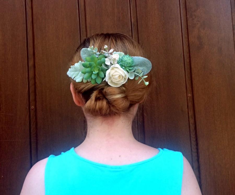 Свадьба - Rustic greenery wedding hair comb bridal hairpiece succulents sola flowers dusty miller ivory elegant simple classy burlap natural eco - $42.00 USD