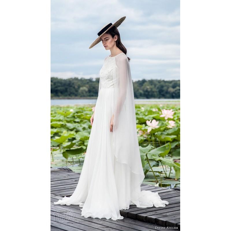 Mariage - Divine Atelier 2018 Alba Watteau Train Jewel Aline Sweet Ivory Sleeveless Embroidery Chiffon Wedding Gown - 2018 Spring Trends Dresses