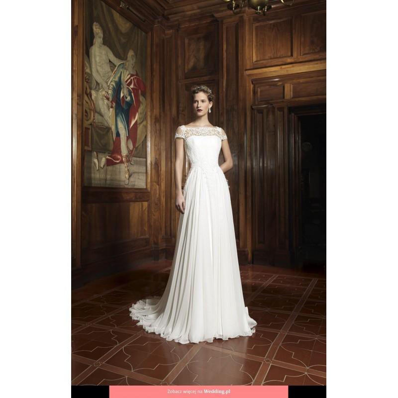 Hochzeit - Raimon Bund贸 - Infanta Raimon Bund贸 2014 Floor Length High Neck Classic Short sleeve Short - Formal Bridesmaid Dresses 2018