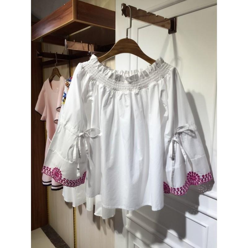 زفاف - Must-have Embroidery Hollow Out Bishop Sleeves Bateau Fine Lady Top Blouse - Discount Fashion in beenono