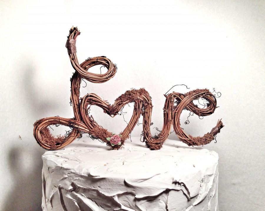 Mariage - Handmade Grapevine, Love Letter,  Cake Topper, Rustic Wedding Cake Topper, Natural, Handmade Cake Top