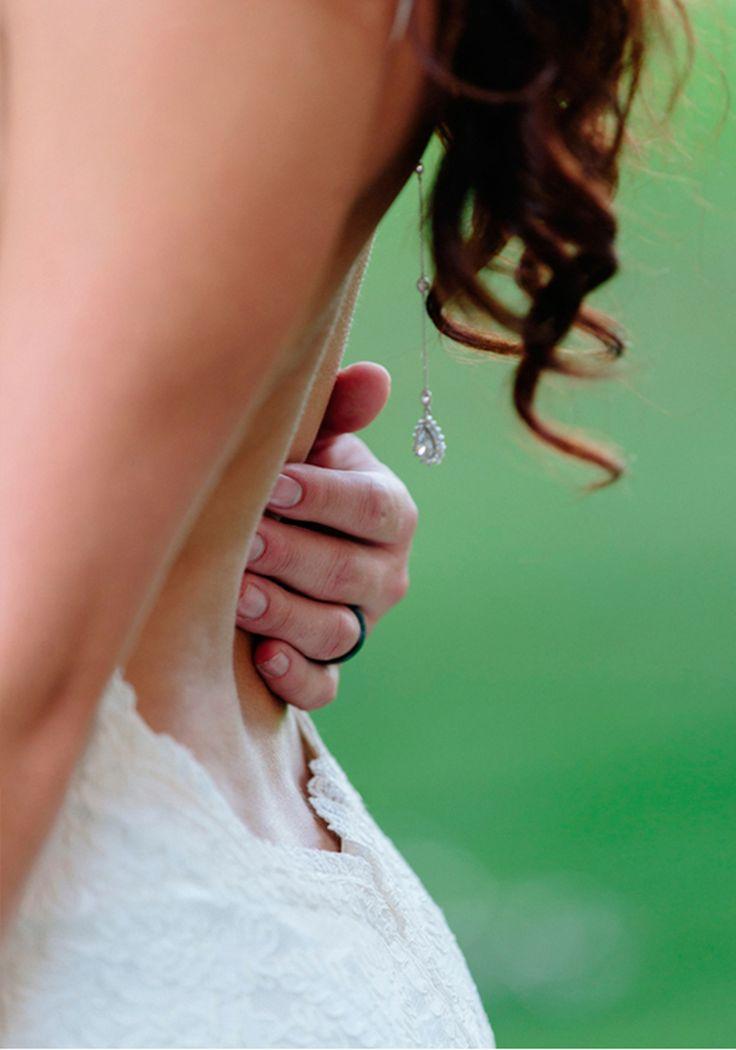 Wedding - Margaux Petite Back Pendant Necklace
