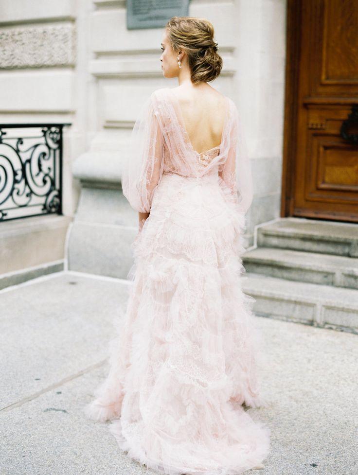Свадьба - Parisian Inspired Bridal Style Is Everything You've Been Looking For