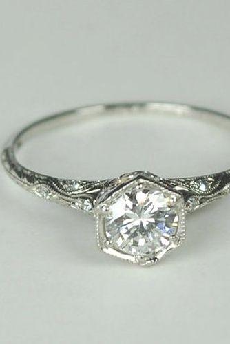 Свадьба - 18 Unbelievably Beautiful Vintage Rings Inspired By Art Deco