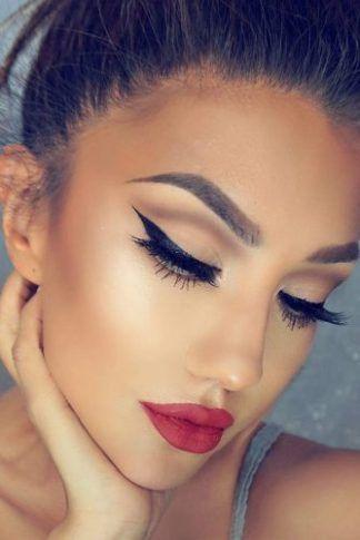 Wedding - 10 Dreamy Makeup Looks That Will Make You Glad Its Winter