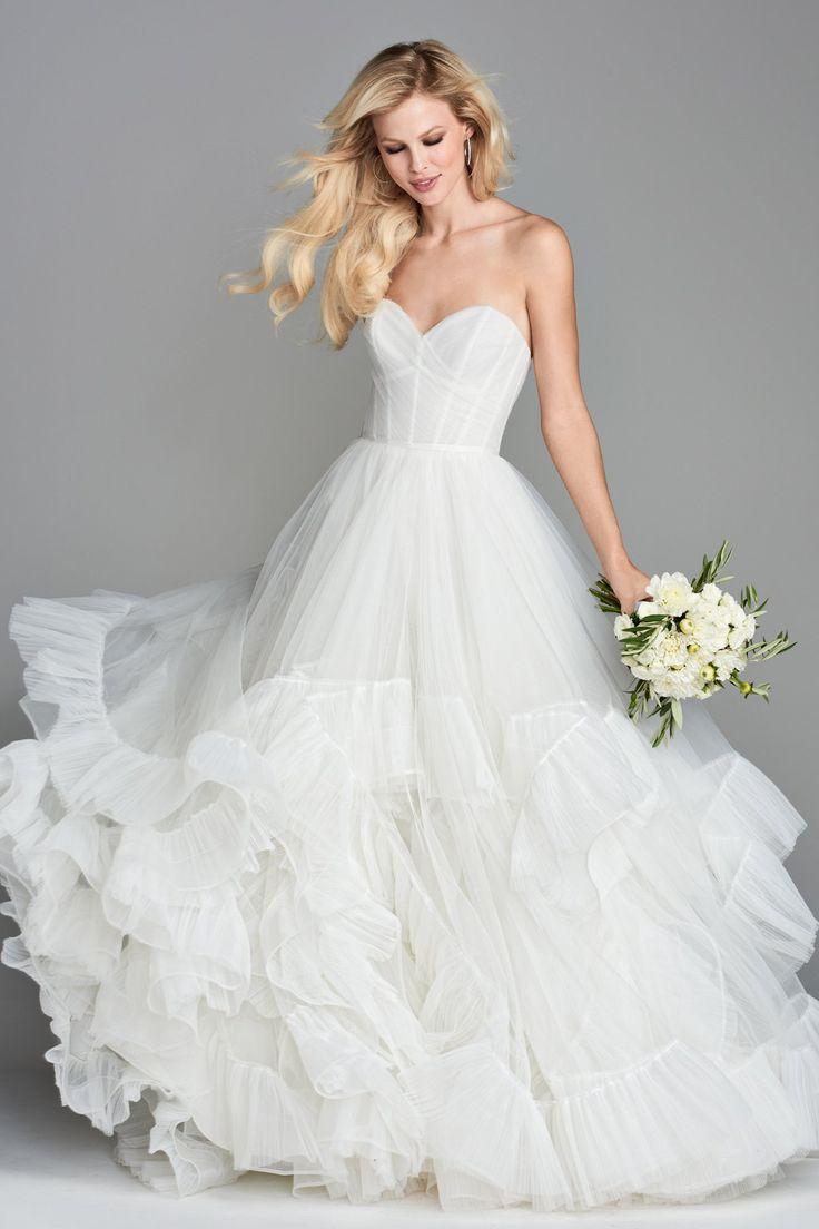Hochzeit - Designer Dresses 27