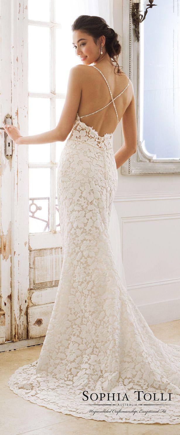 Mariage - 16 Show-Stopping Wedding Dresses That Are Even More Beautiful From The Back