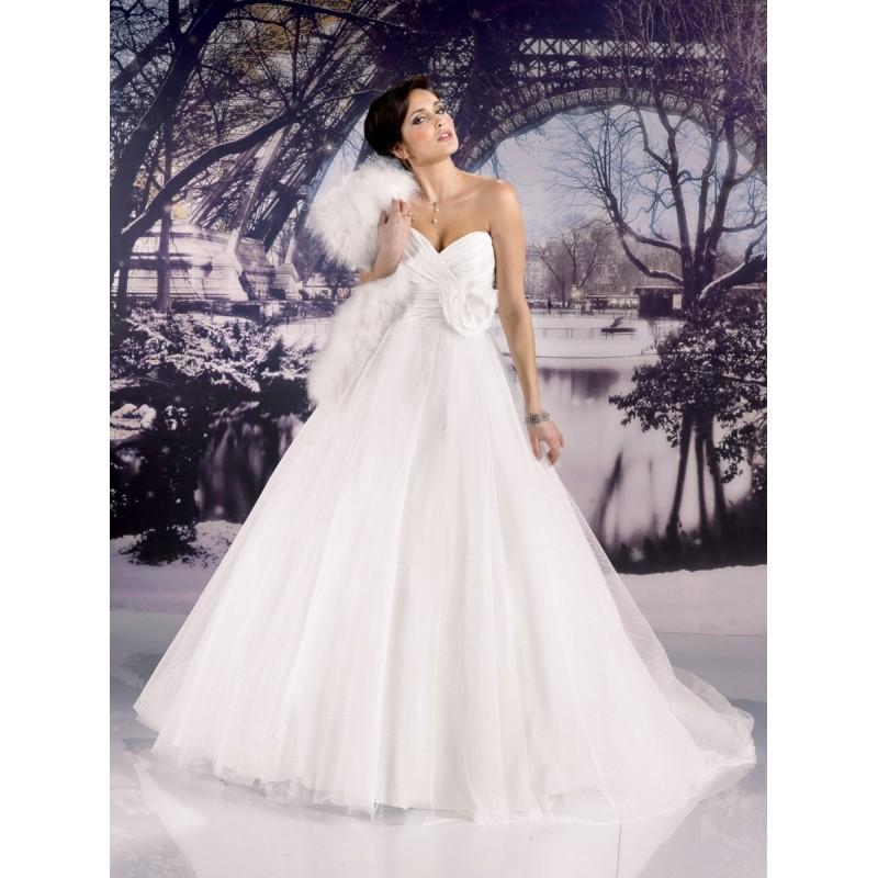 زفاف - Miss Paris, 133-27 ivoire - Superbes robes de mariée pas cher 