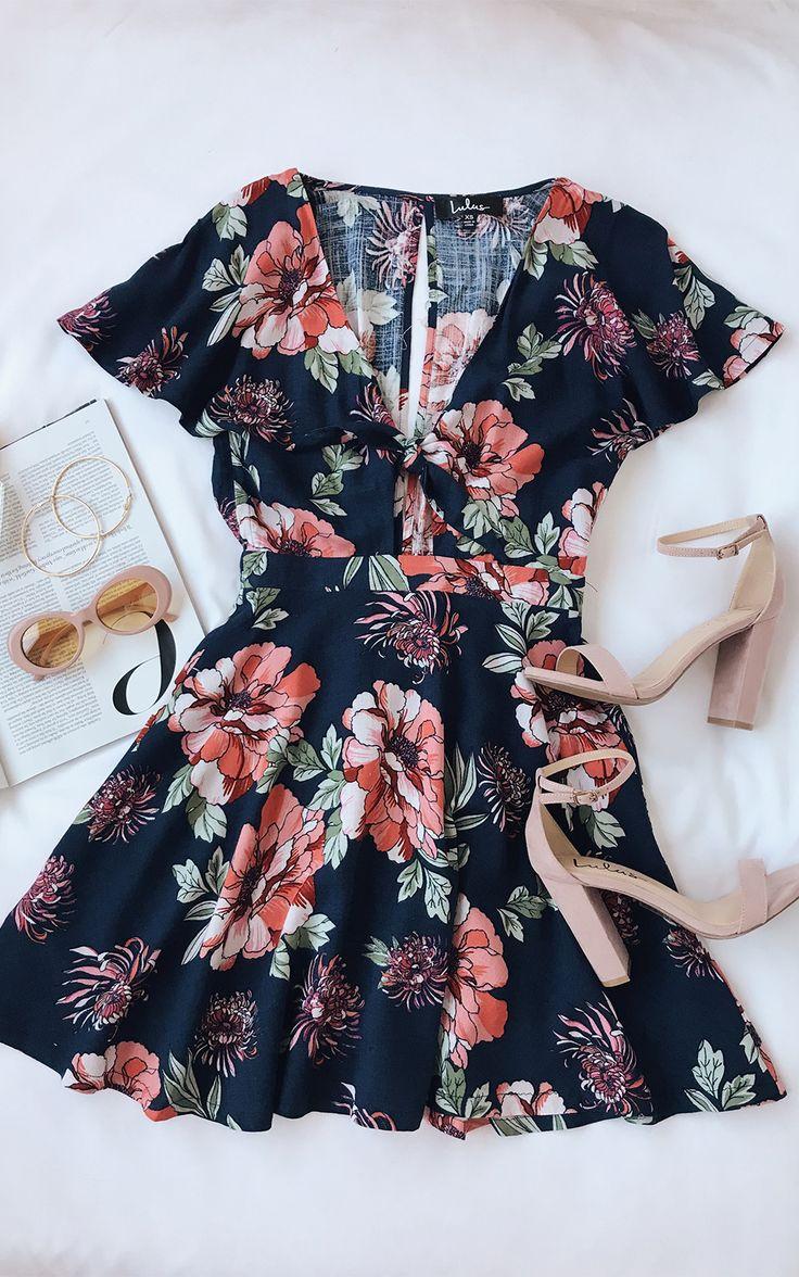 Свадьба - Botanic Of Time Navy Blue Floral Print Tie-Front Skater Dress