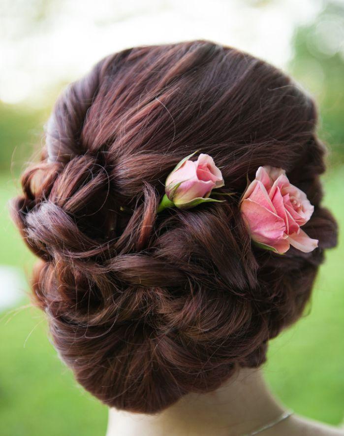 Hochzeit - Wedding Hairstyles With Rustically Chic Style
