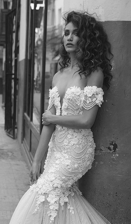 Свадьба - Wedding Dress Inspiration - Julie Vino