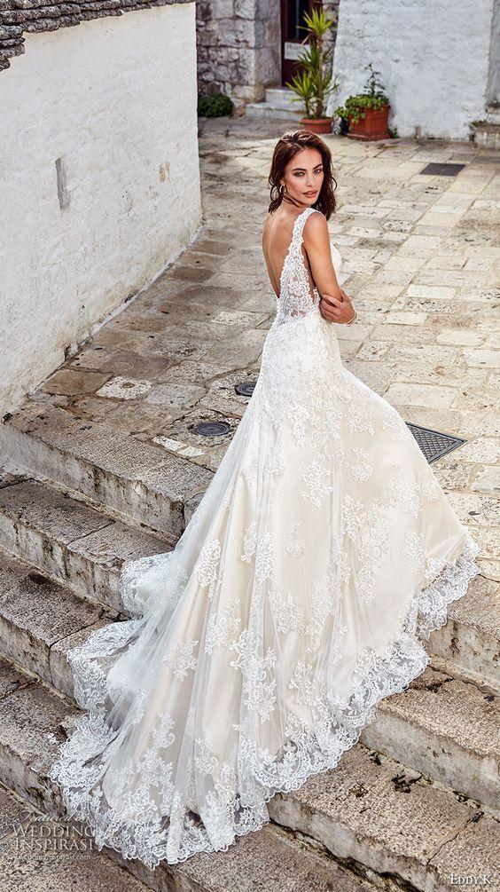 Mariage - 26 Stunning Open & Low Back Wedding Dresses For 2018 Brides