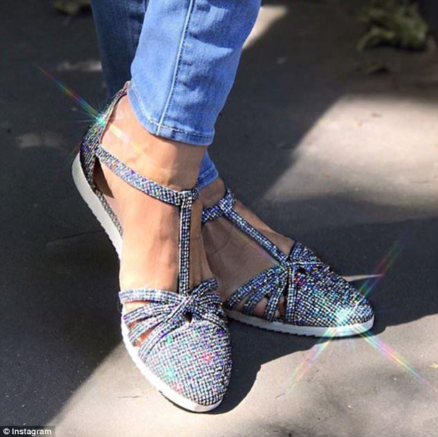 Wedding - SJP Calls These New Shoes 'sneakers'