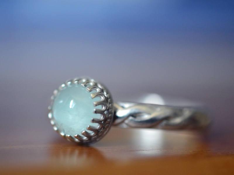 زفاف - Celtic Aquamarine Ring, Sterling Silver Braid Ring, Aquamarine Engagement Ring, Women's Personalised Jewelry, Customised Aqua Stone Ring