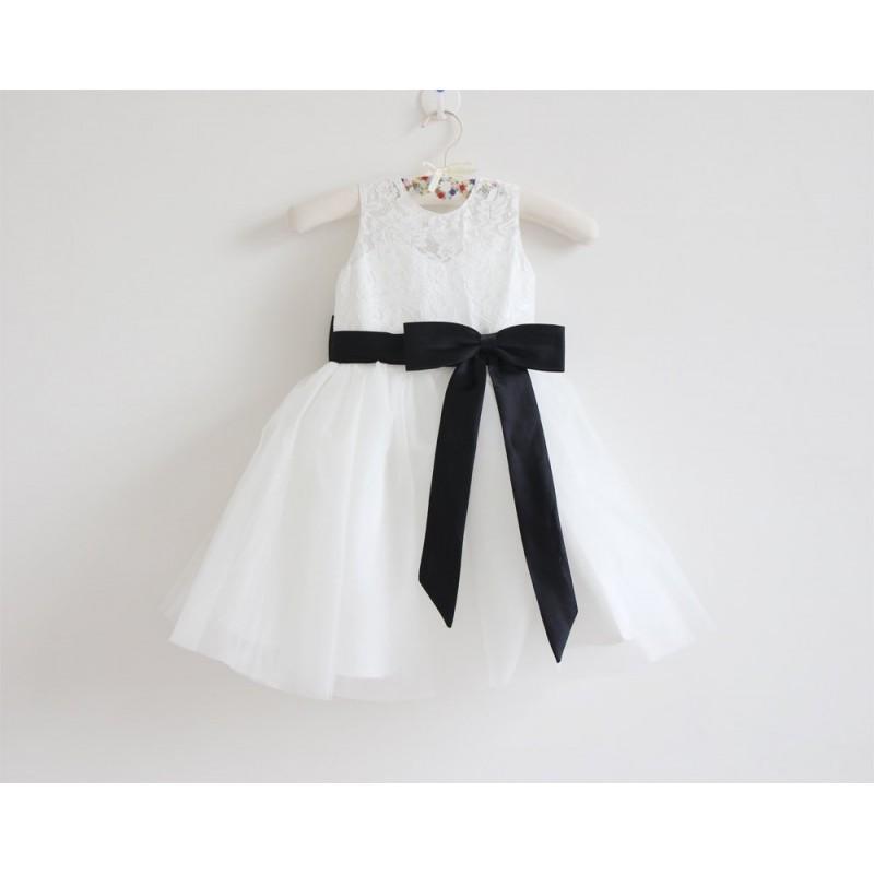 Mariage - Ivory Black Flower Girl Dress Baby Girls Dress Lace Tulle Flower Girl Dress With Black Sash/Bows Sleeveless Floor-length - Hand-made Beautiful Dresses
