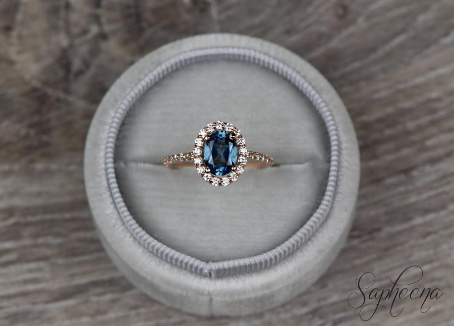 زفاف - Blue Topaz Engagement Ring in 14k Rose Gold, 8x6mm Oval Cut Topaz Diamond Wedding Ring, November Birthstone Ring,Bridal Ring by Sapheena