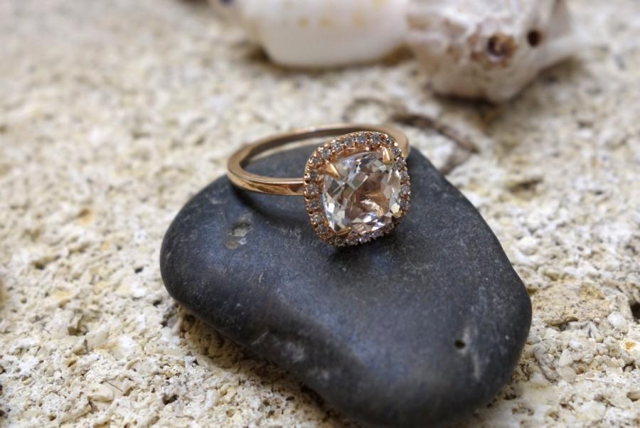 Hochzeit - Unique Vintage Style White Topaz Engagement Ring in Gold Diamond Wedding Band jewelry Halo diamond ring Gemstone Unusual engagement ring