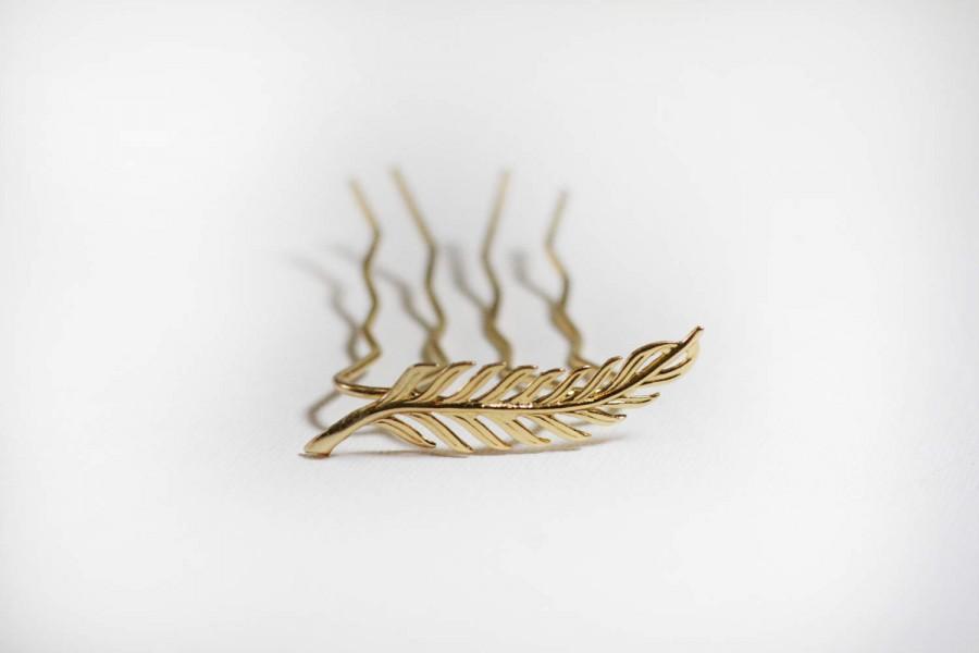 Mariage - Anna Leaf Hair Stick, Leaf Jewelry, Gold Leaves Hair Accessory, Golden Leaves, Princess Hair Clip, Goddess Clip, Mother's Day, Mother Gift